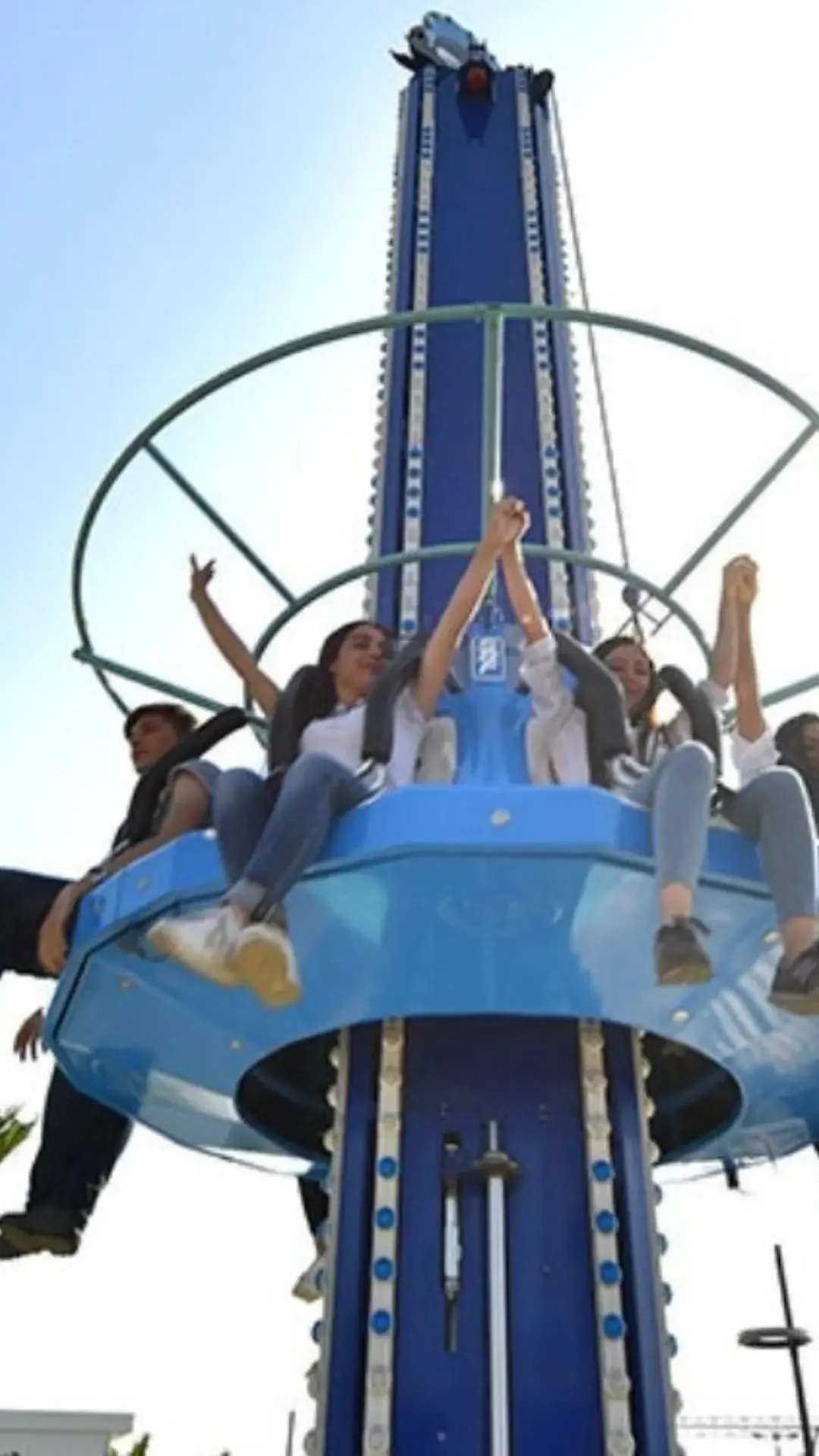 viasea_theme_park-entrance_ticket_vertical