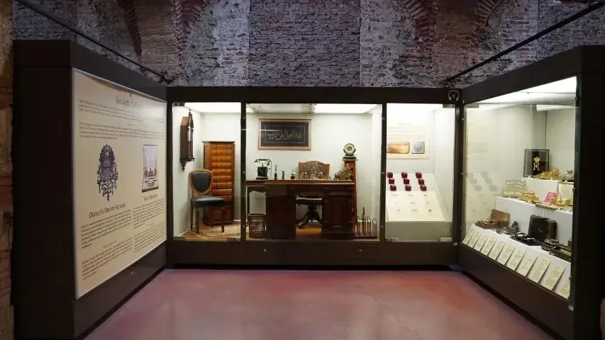 istnewpalace-collections-museum2