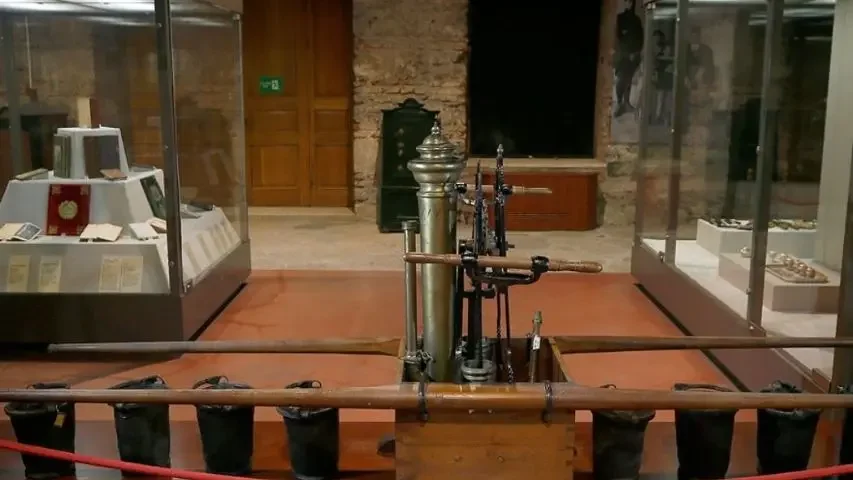 istnewpalace-collections-museum7