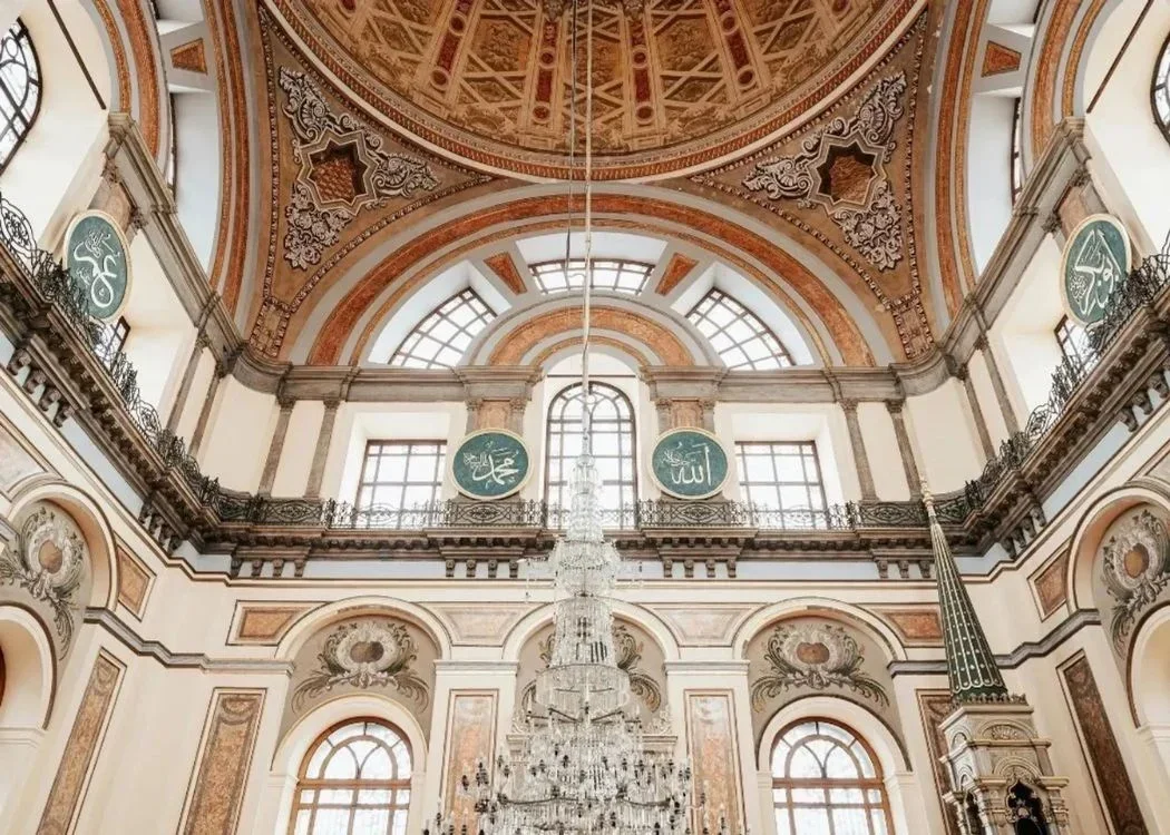 dolmabahce_mosque_istanbulcom_images (2)