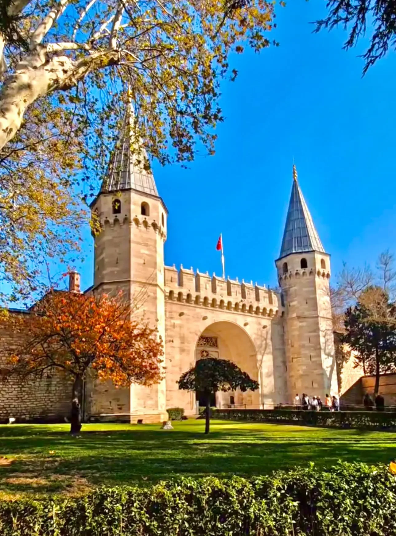 Topkapi Palace Guided Tour with Harem Section - Image 17