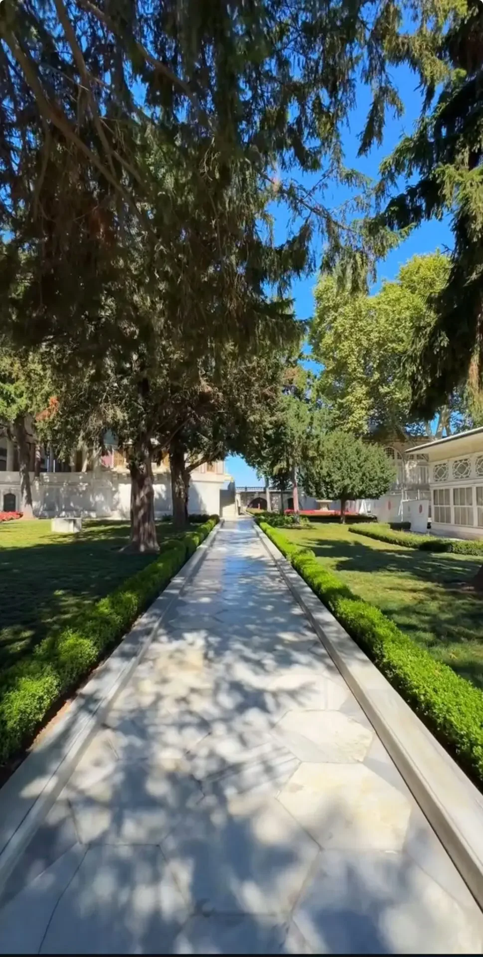 Topkapi Palace Guided Tour with Harem Section - Image 21