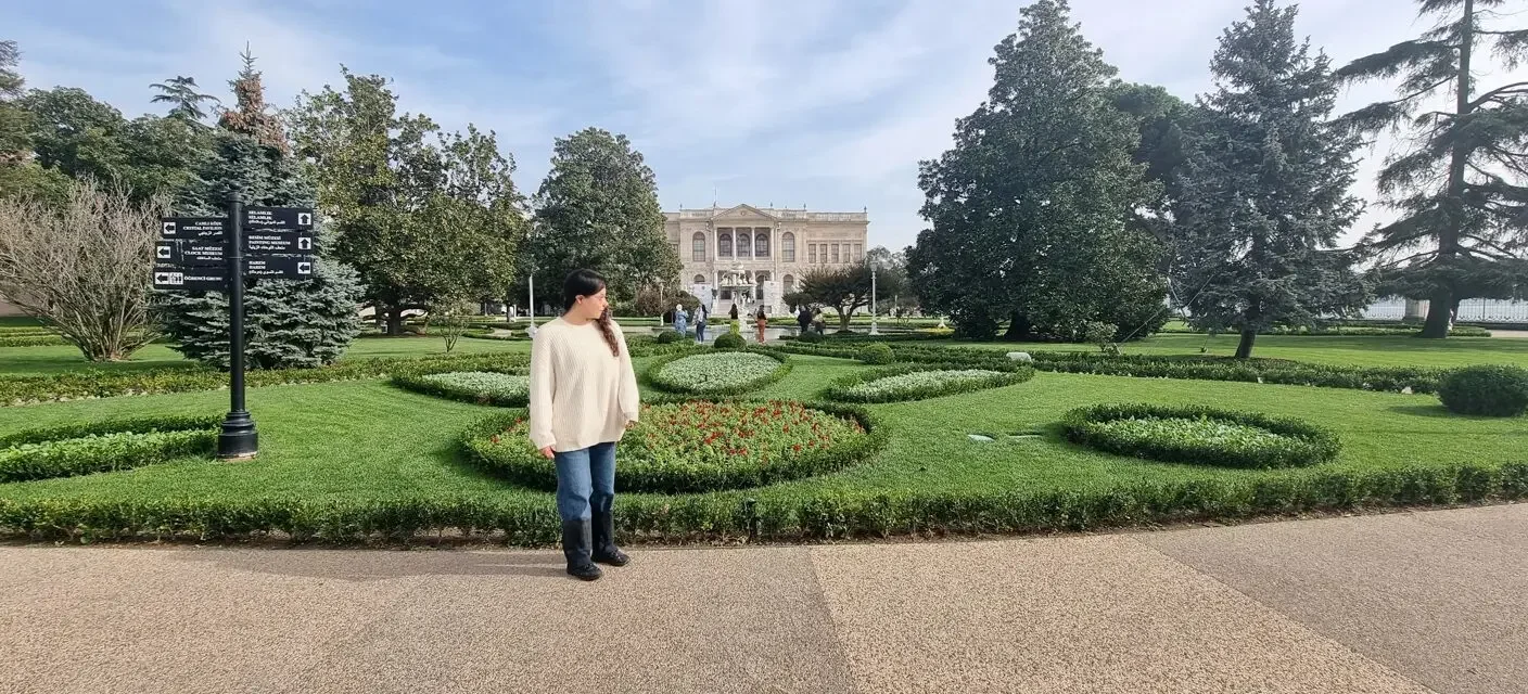 Dolmabahce Palace & Harem Skip-the-Line Entry Ticket with Audio Guide - Image 14