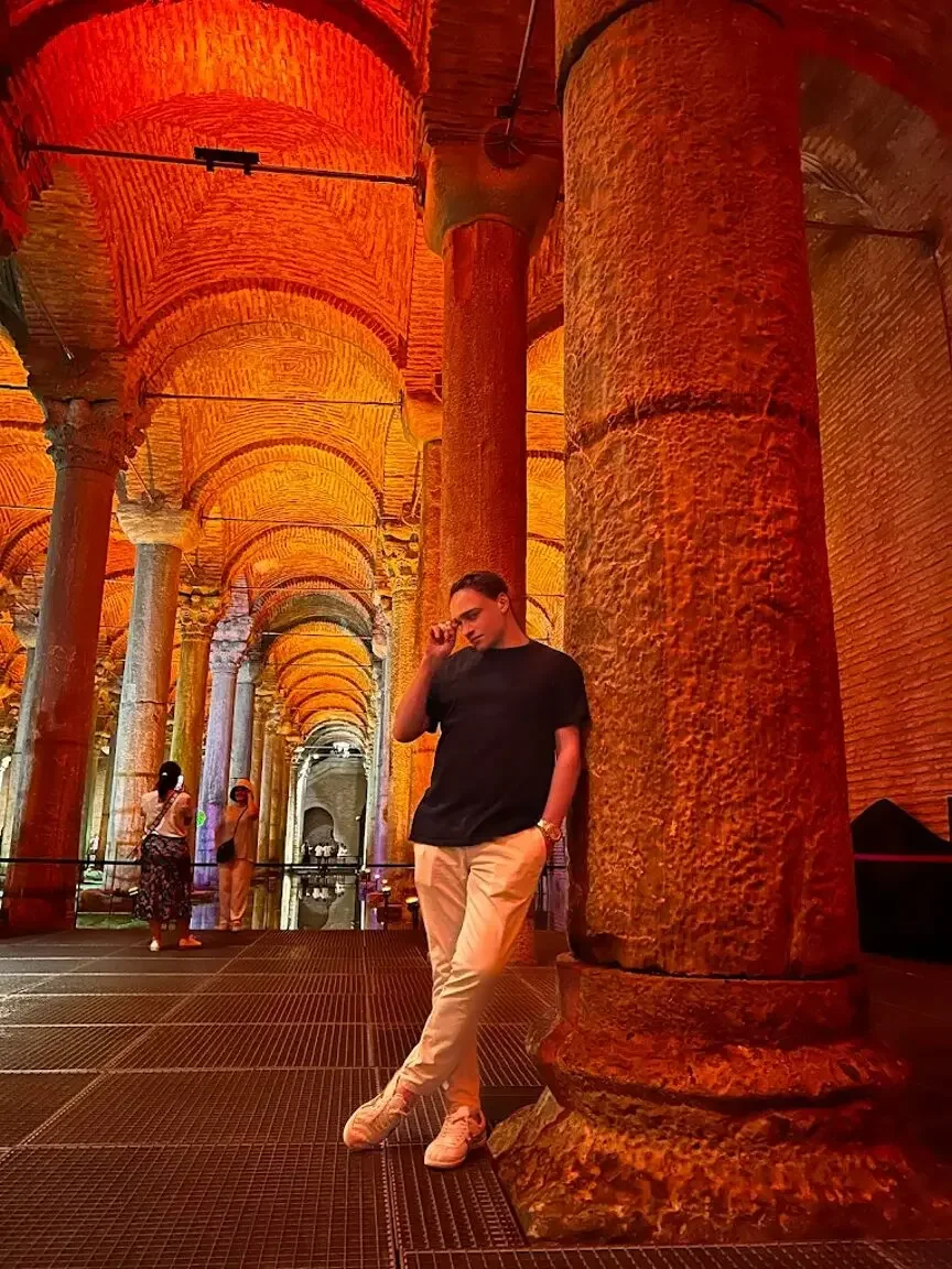 Basilica Cistern Skip the Ticket Line Entry & Audio Guide - Image 8