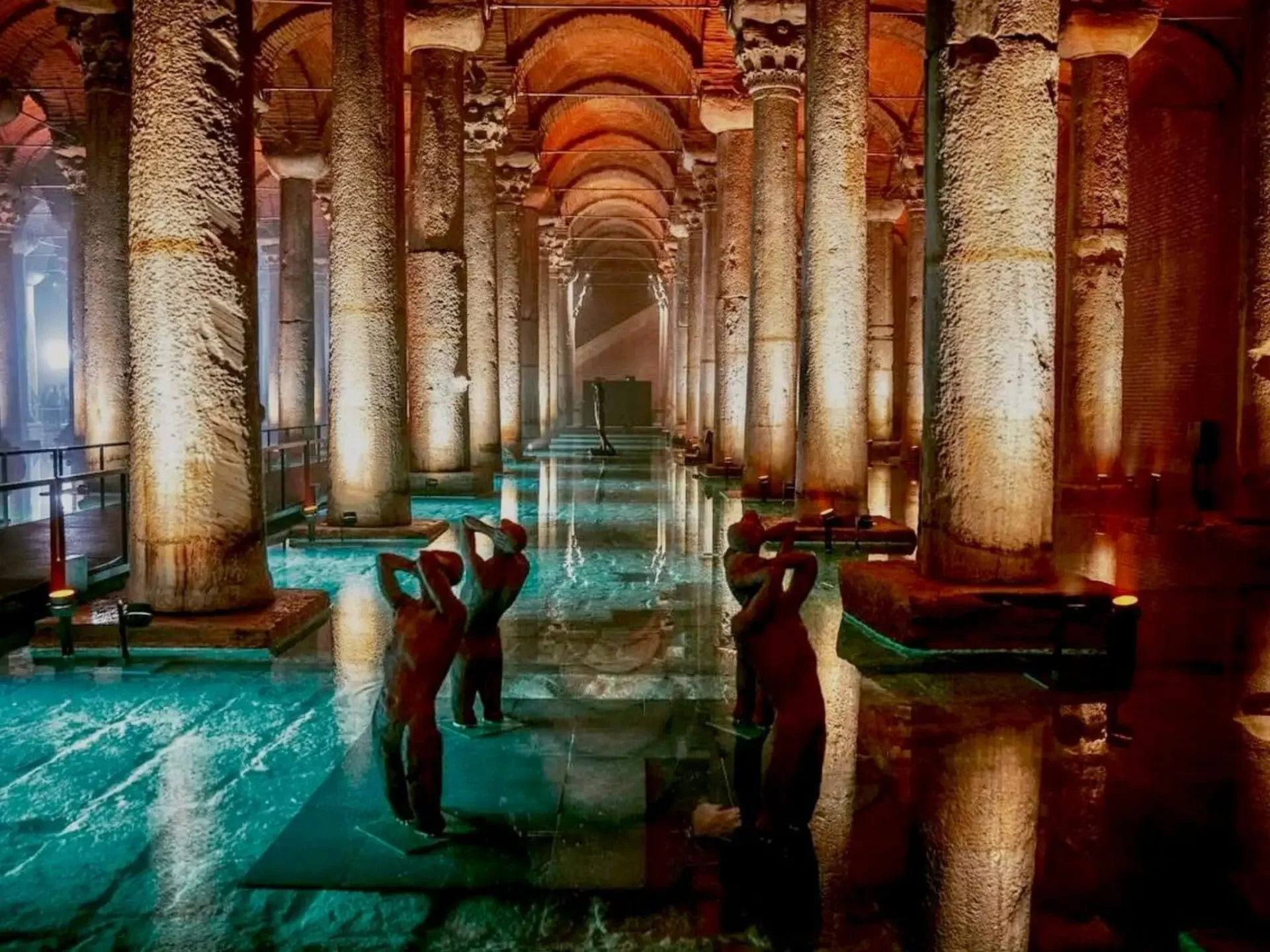 Basilica Cistern Guided Tour with Skip-the-Ticket-Line Entry - Image 1