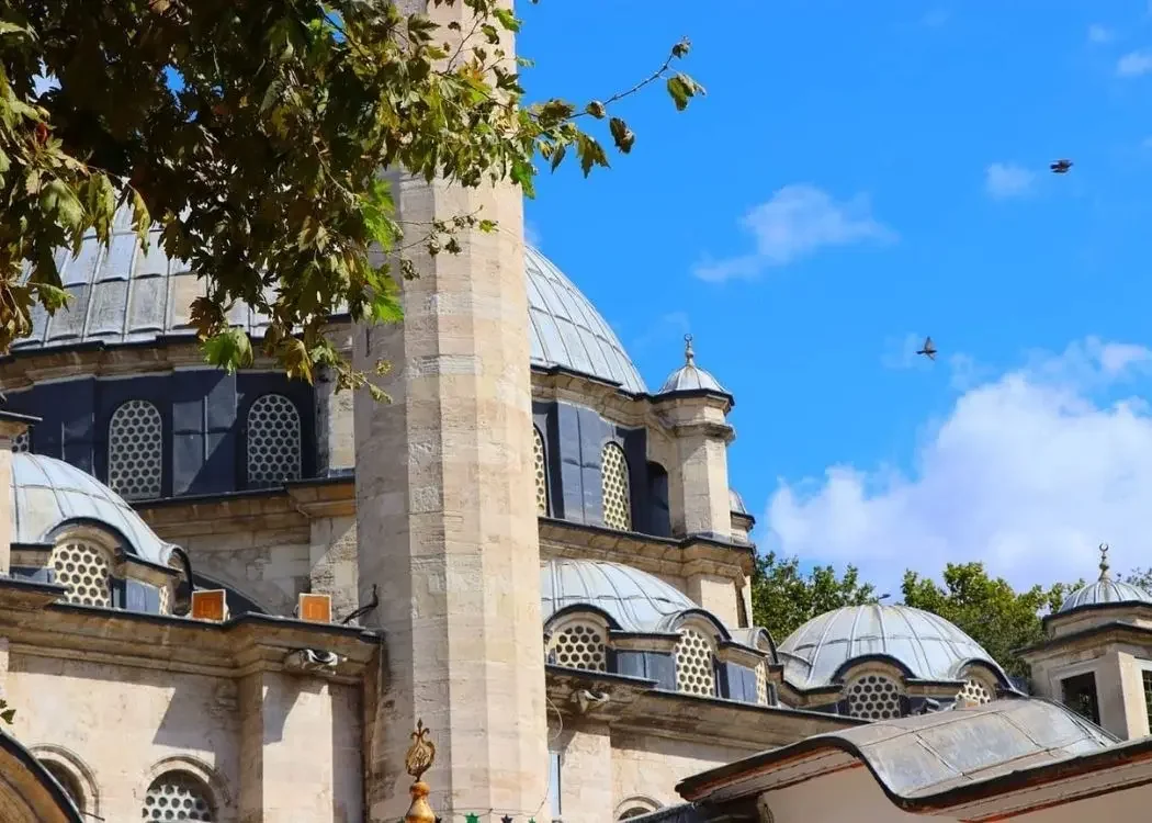 Eyup Sultan Mosque Audio Guide - Image 2