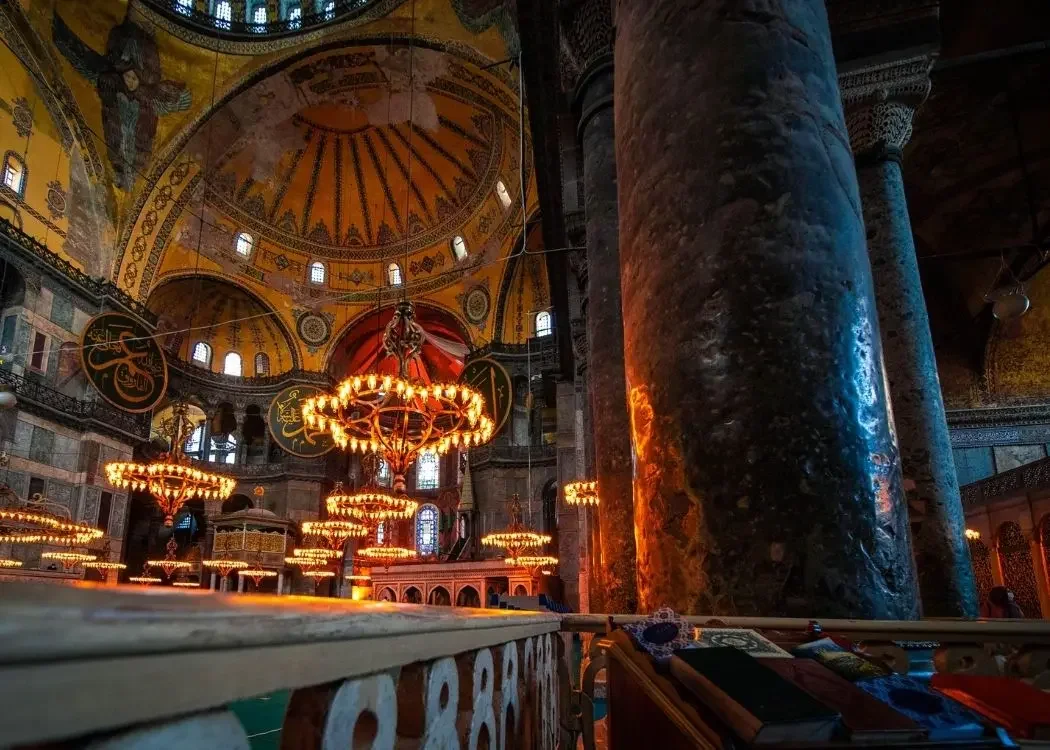 Hagia Sophia Guided Tour with Skip-the-Ticket-Line Entry - Image 3