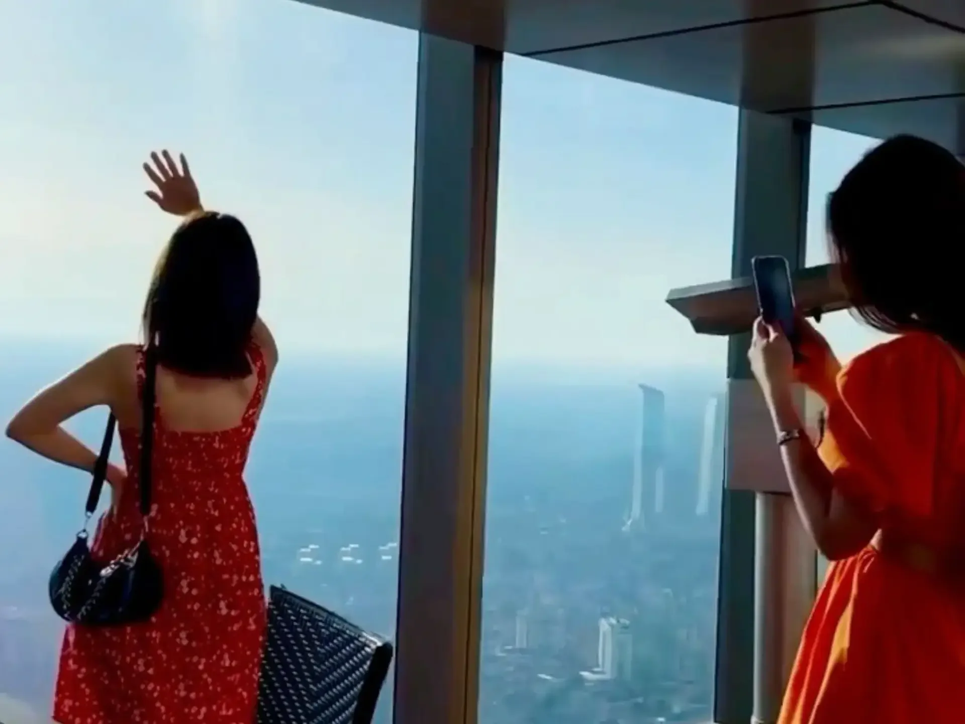 Sapphire Observation Deck - Image 3