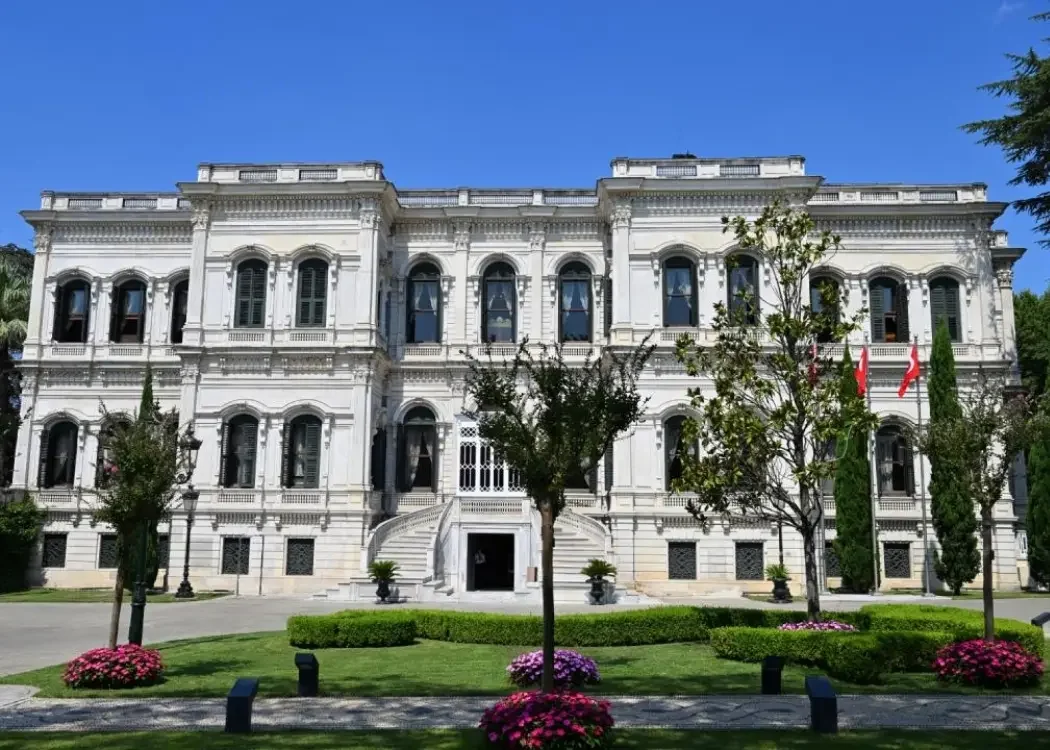 Yildiz Palace Tickets with Audio Guide - Image 1