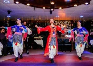 tosunpasa pasa dinner cruise istanbul bosphorus turkish shows belly dancer (17)