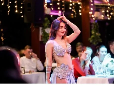 tosunpasa pasa dinner cruise istanbul bosphorus turkish shows belly dancer (2)