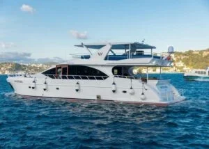 luxury yacht sunset cruise with wine istanbul bosphorus