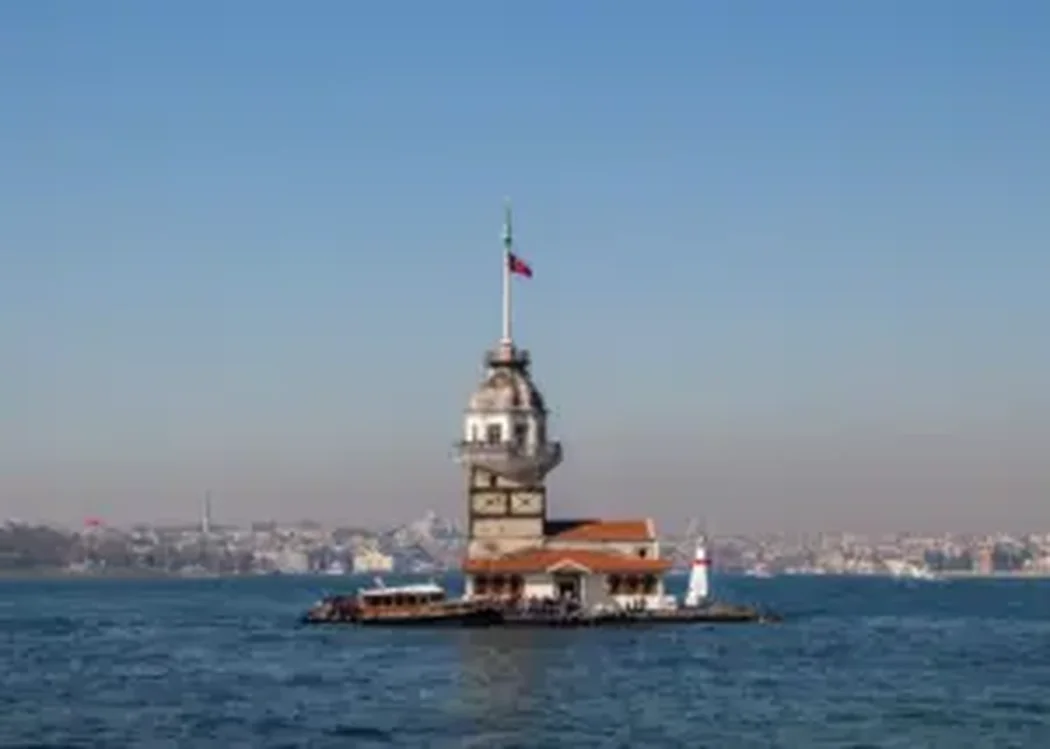 istnewistnew_maidenstowerkizkulesiistanbulonlineticketqrcodeenterenceboat4 - Istanbul Turkey