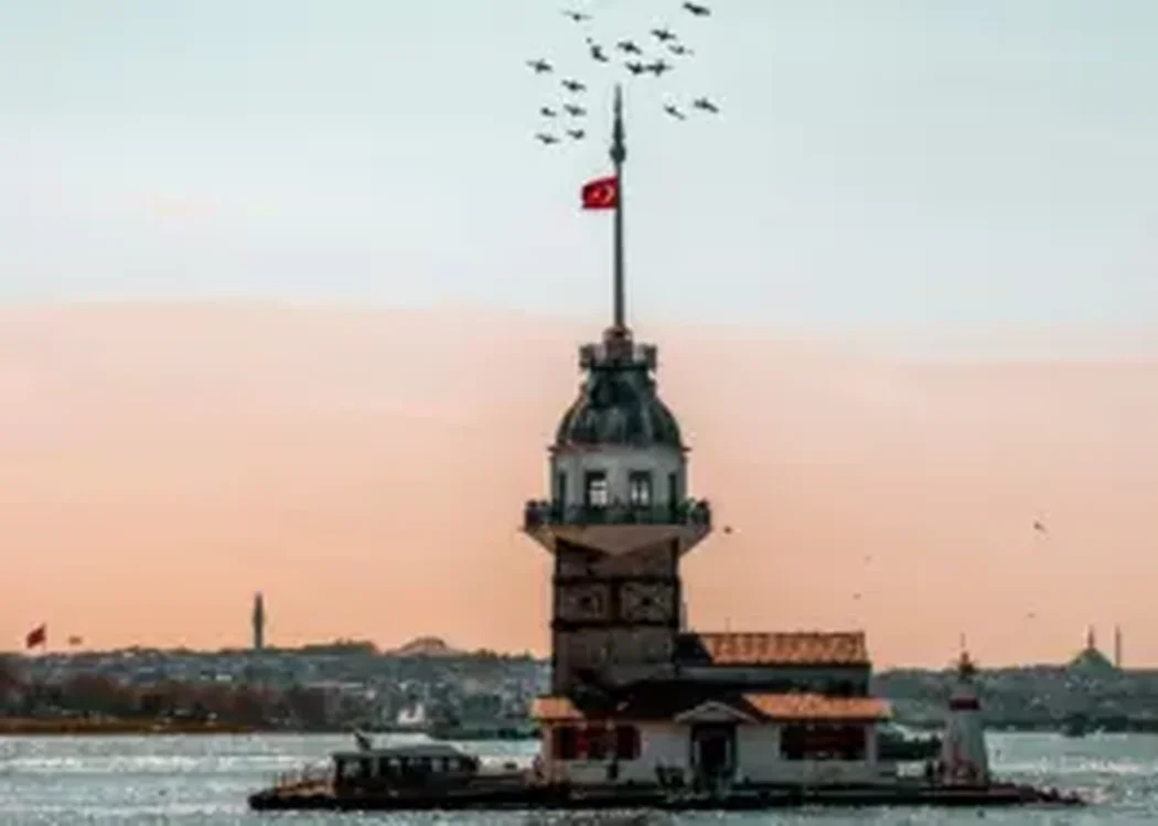 istnewistnew_maidenstowerkizkulesiistanbulonlineticketqrcodeenterenceboat6 - Istanbul Turkey